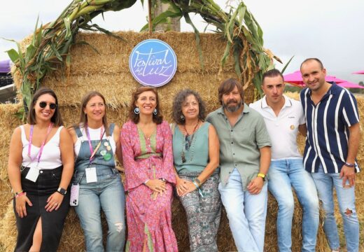 A Xunta promove actividades de reciclaxe e prácticas sostibles entre os asistentes ao “Festival da Luz”